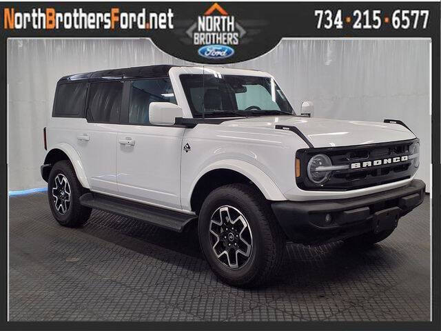 2025 Ford Bronco Outer Banks