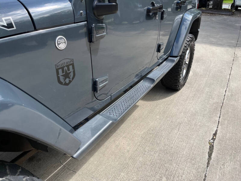 2017 Jeep Wrangler Unlimited Smoky Mountain