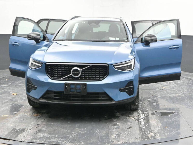 2024 Volvo XC40