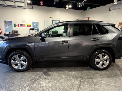 2021 Toyota RAV4 Hybrid XLE Premium