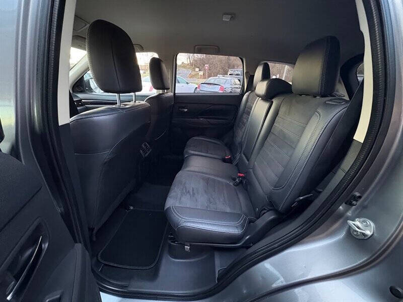 2019 Mitsubishi Outlander SE