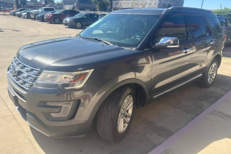 2017 Ford Explorer XLT