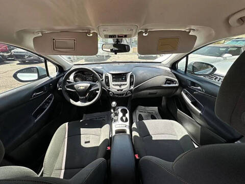 2017 Chevrolet Cruze LS Auto