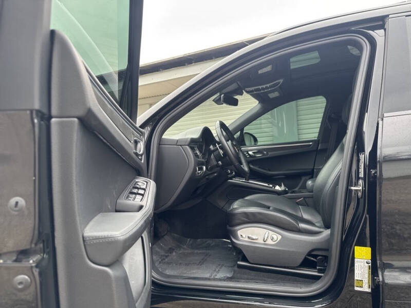 2023 Porsche Macan GTS