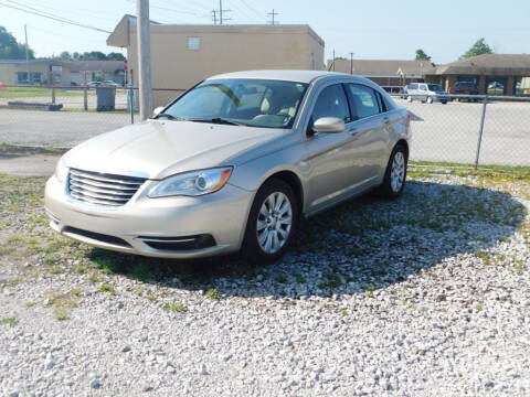 2014 Chrysler 200 for sale at Advance Auto Sales - Cash Deals! in Muscle Shoals AL