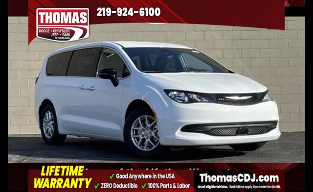 2026 Chrysler Pacifica Select