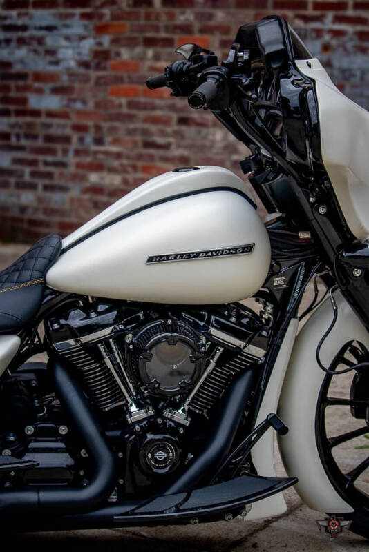 2018 Harley-Davidson Street Glide Special