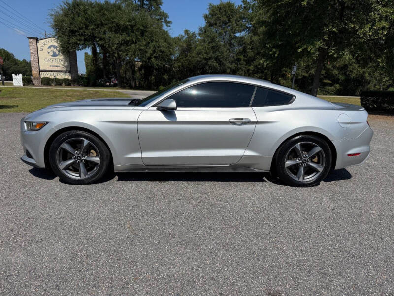 2016 Ford Mustang V6