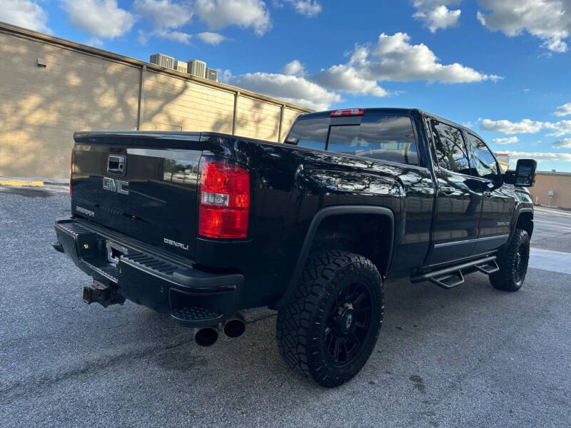 2018 GMC Sierra 2500HD Denali