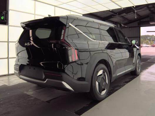2024 Kia EV9 Wind