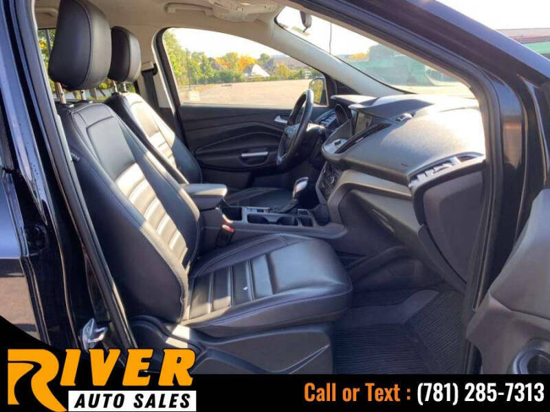 2019 Ford Escape SEL