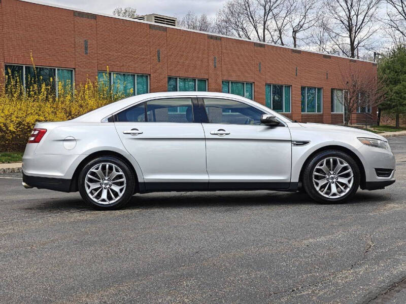 2014 Ford Taurus Limited