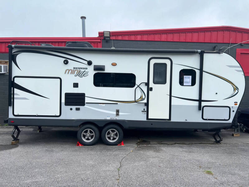 2019 Rockwood by Forest River Mini Lite