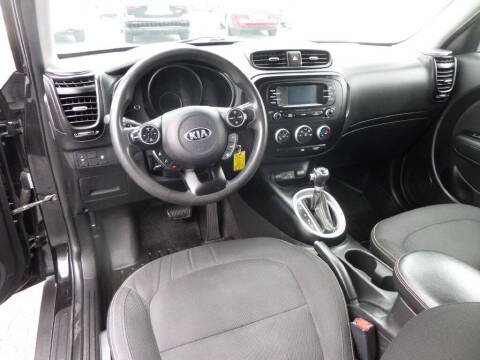 2016 Kia Soul +