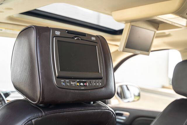 2013 Cadillac Escalade Platinum Edition