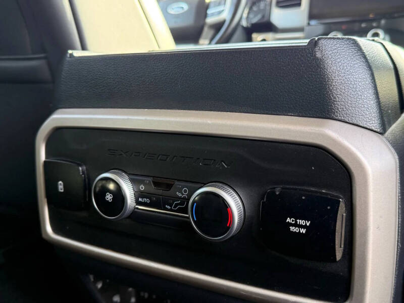 2022 Ford Expedition MAX XLT