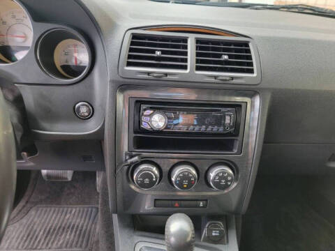 2014 Dodge Challenger SXT