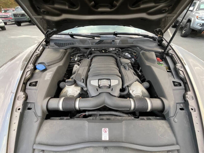 2011 Porsche Cayenne S