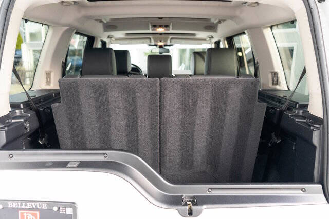 2016 Land Rover LR4 38