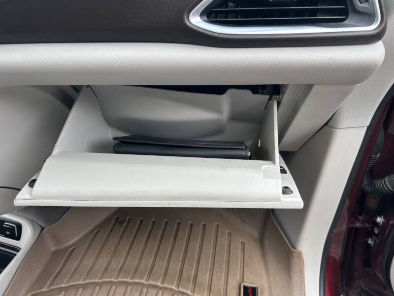 2019 Chrysler Pacifica Touring L Plus