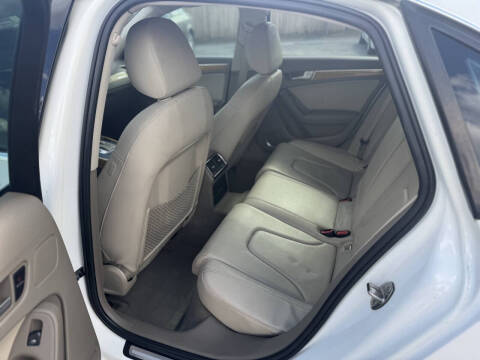 2009 Audi A4 2.0T quattro Prestige