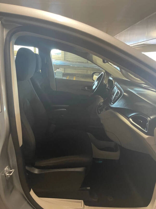 2017 Chrysler Pacifica Touring