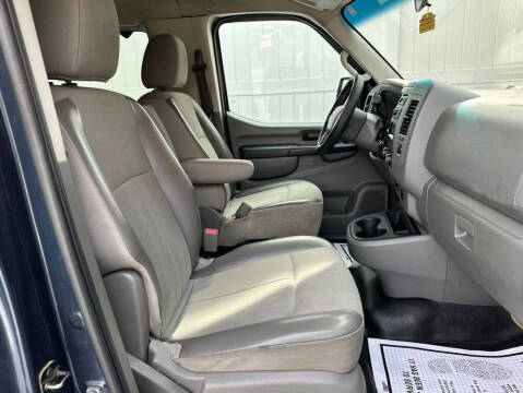 2015 Nissan NV