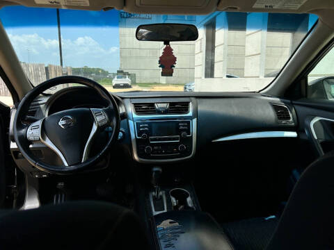 2017 Nissan Altima 2.5 SV