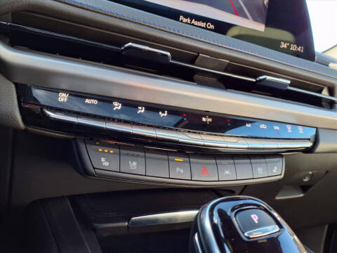 2024 Cadillac XT4 Sport