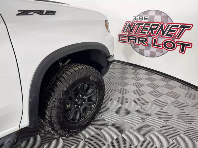 2024 Chevrolet Silverado 1500 ZR2