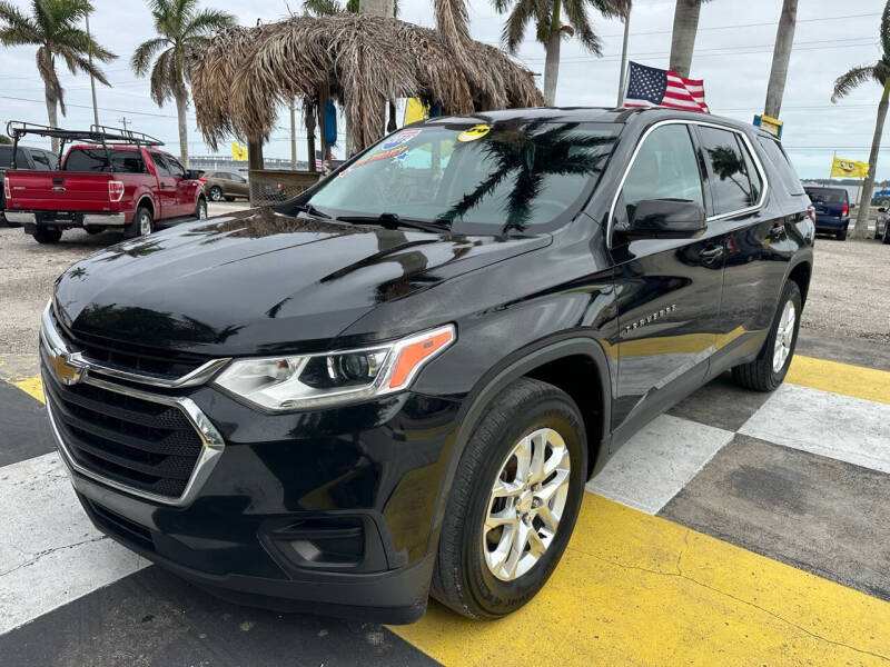 Used 2019 Chevrolet Traverse LS with VIN 1GNERFKW5KJ177650 for sale in Melbourne, FL