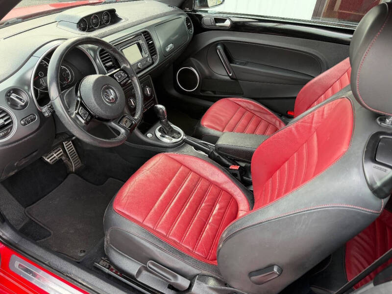 2014 Volkswagen Beetle Convertible R-Line