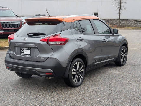 2019 Nissan Kicks SR