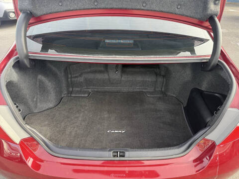 2015 Toyota Camry Hybrid SE