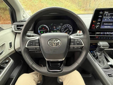 2023 Toyota Sienna Limited 7-Passenger