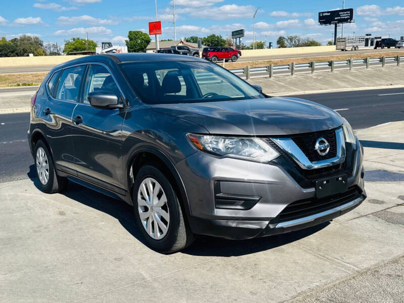 2017 Nissan Rogue S