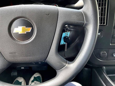 2021 Chevrolet Express 2500