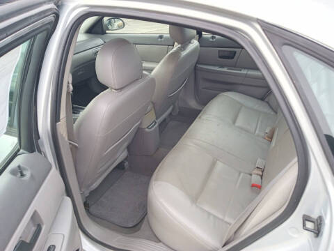 2005 Ford Taurus SE