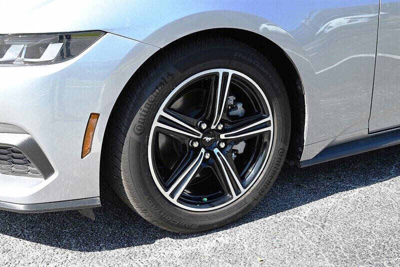 2024 Ford Mustang 13