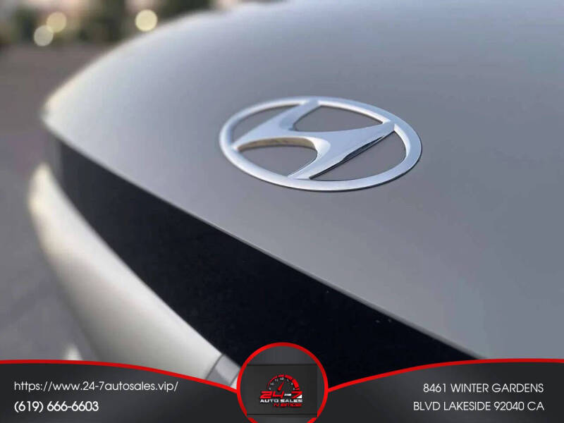 2024 Hyundai Ioniq 5 SE