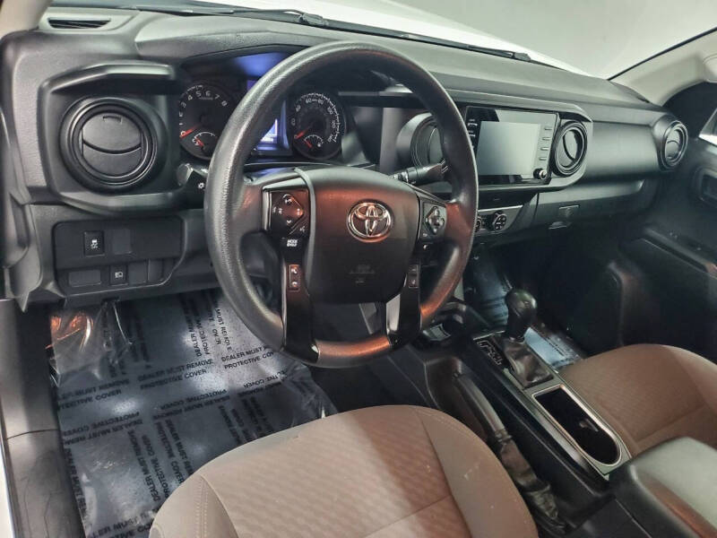 2022 Toyota Tacoma SR