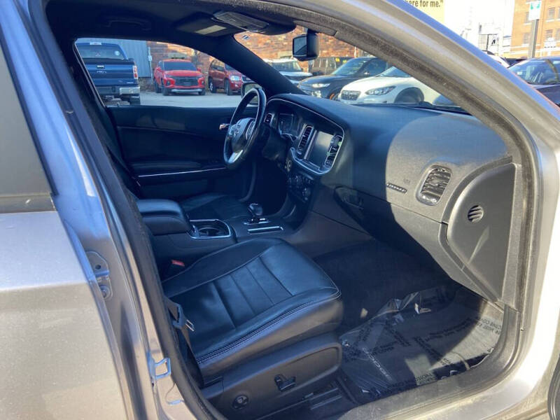 2014 Dodge Charger SXT