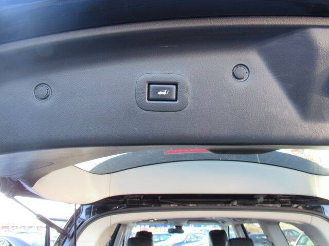 2017 Nissan Armada SL