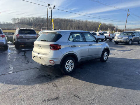 2021 Hyundai Venue SE