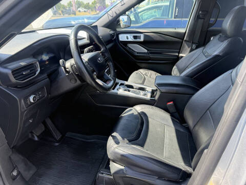 2020 Ford Explorer ST