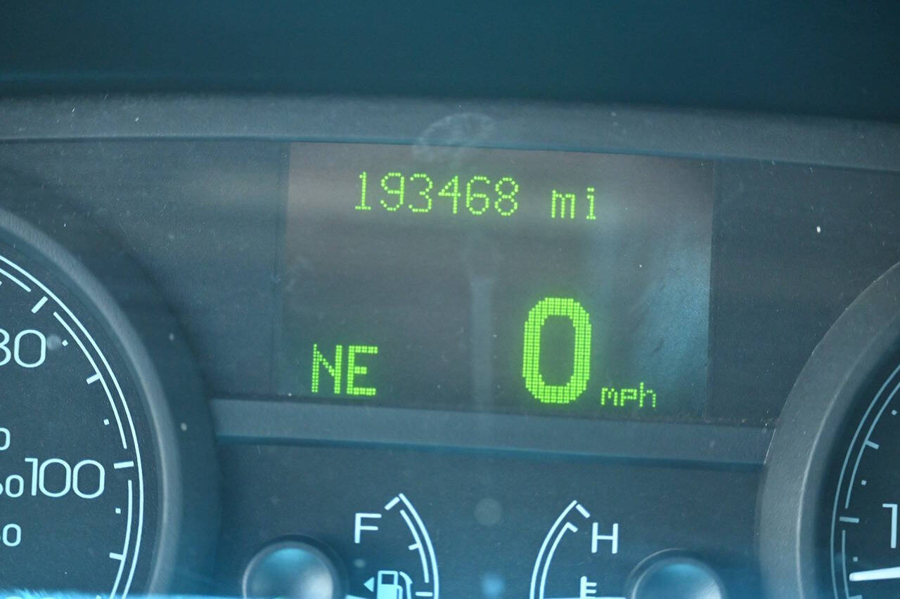 2011 Lincoln Town Car 30