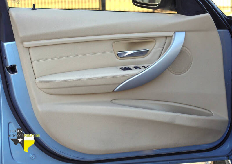 2013 BMW 3 Series 328i xDrive