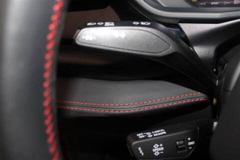 2025 Lamborghini Urus SE