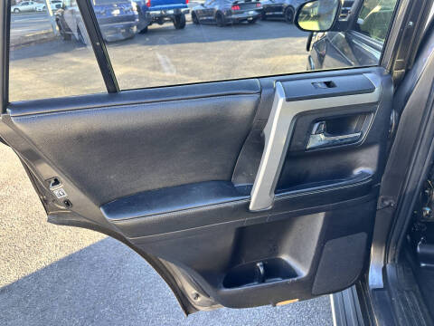 2014 Toyota 4Runner SR5