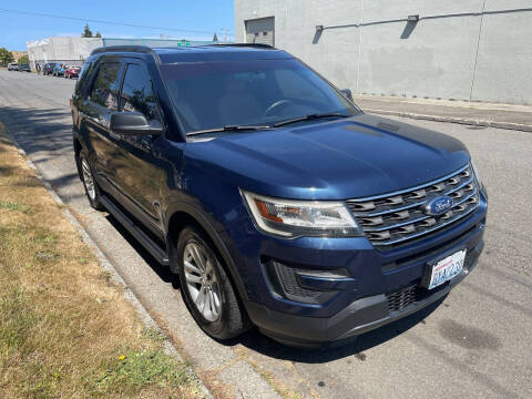 2017 Ford Explorer